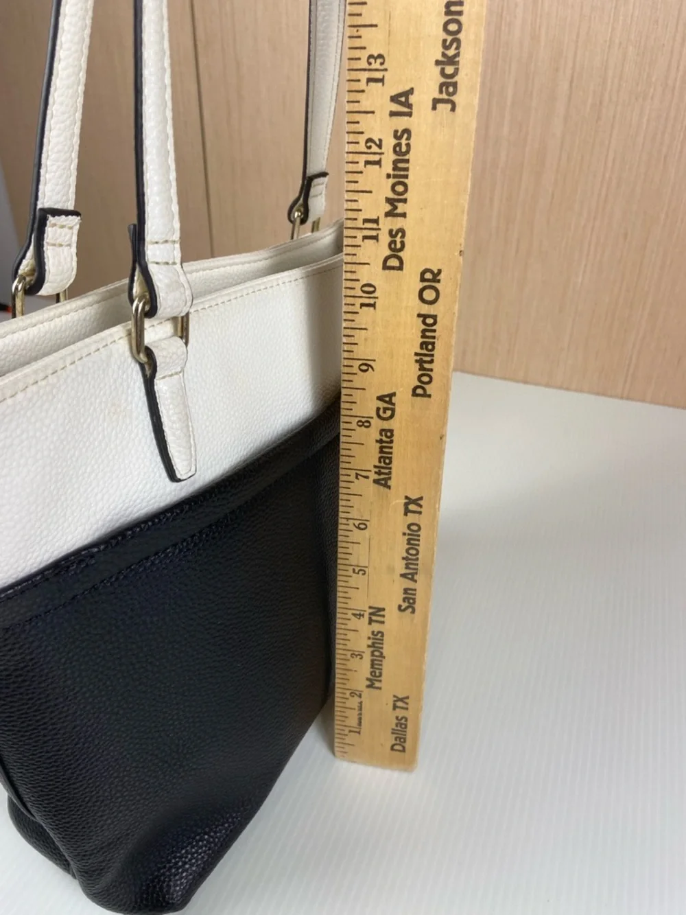 Nanette Lepore Black & White Pebbled Tote Shoulder Bag - Picture 7 of 16